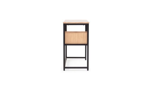 Escritorio Trial de la marca Aristas, visto en perspectiva lateral. Un diseño minimalista y elegante que cuenta con una superficie rectangular amplia en roble europeo, espacio de almacenamiento integrado y base en metal.
